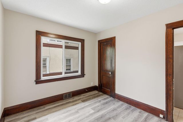 3407 Logan Avenue N, Minneapolis, MN 55412