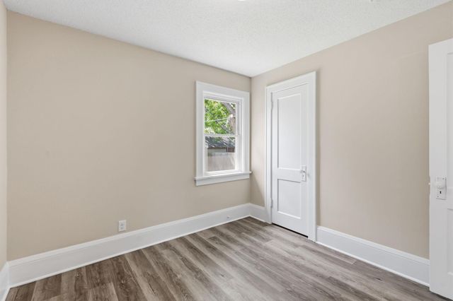 3407 Logan Avenue N, Minneapolis, MN 55412