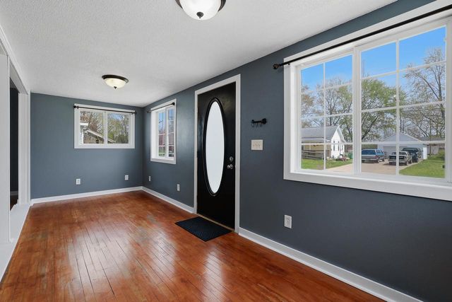 921 10TH AVENUE NORTH, Wisconsin Rapids, WI 54495