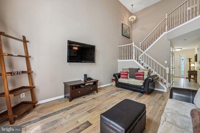 14 CONGRESS CIR, Medford, NJ 08055