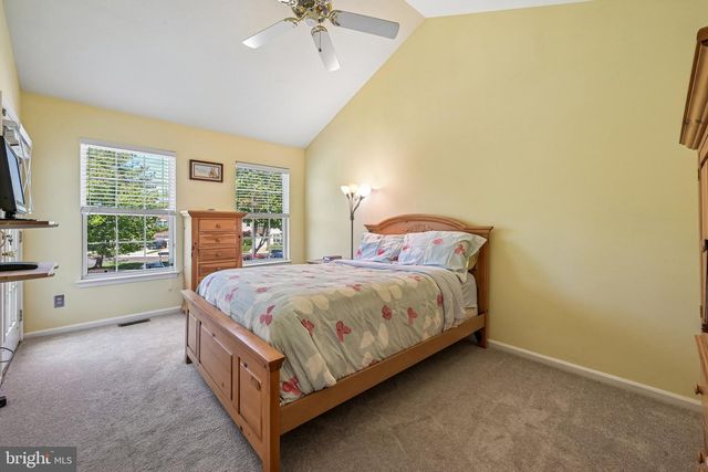 14 CONGRESS CIR, Medford, NJ 08055