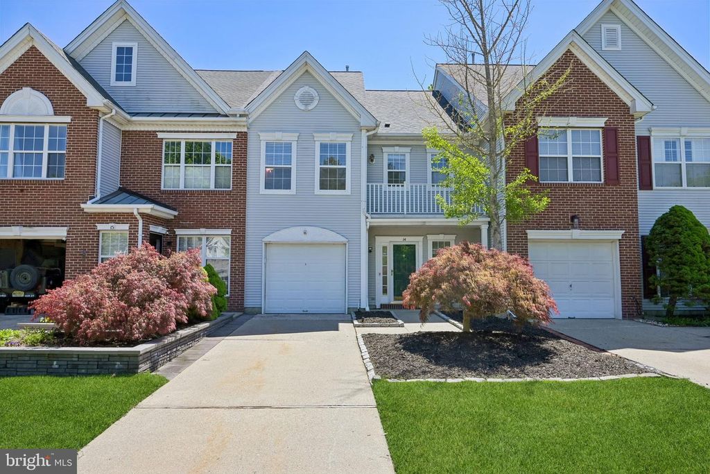 14 CONGRESS CIR, Medford, NJ 08055