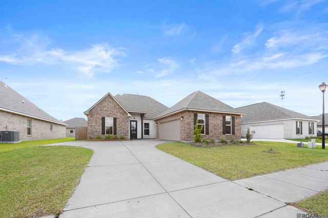 6524 Nesting Dr, Gonzales, LA 70737
