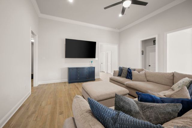 6524 Nesting Dr, Gonzales, LA 70737