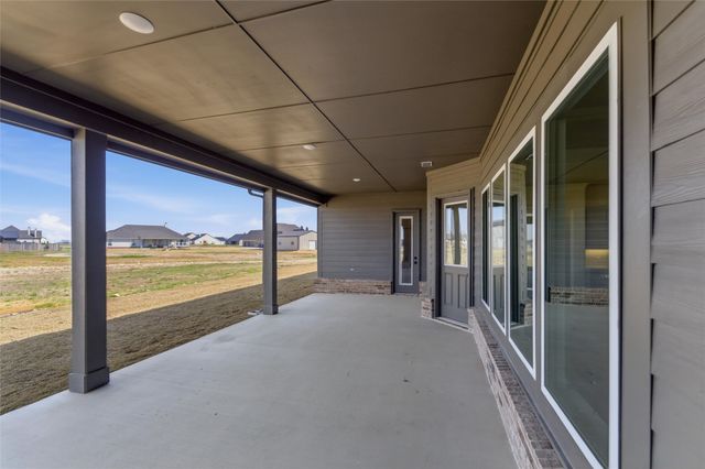 2212 Continent Court, Krum, TX 76249