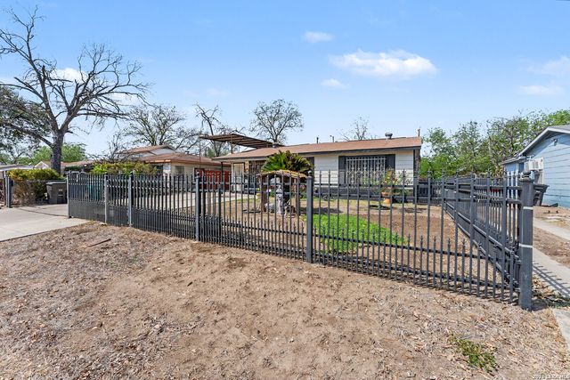 255 Lansing Ln, San Antonio, TX 78207