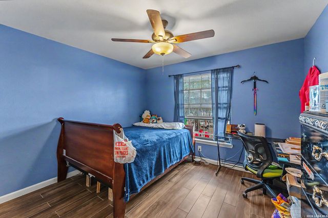 255 Lansing Ln, San Antonio, TX 78207