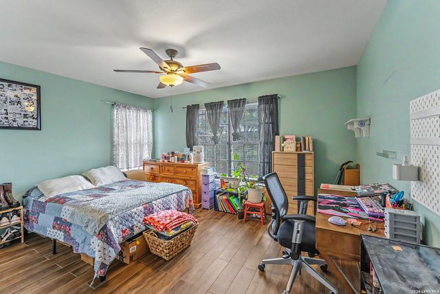 255 Lansing Ln, San Antonio, TX 78207