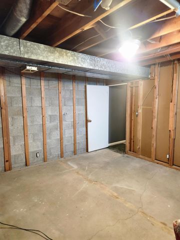 301 Rancho Street, Eaton Rapids, MI 48827