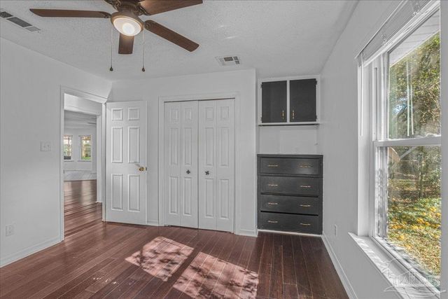 5704 Janet St, Milton, FL 32570