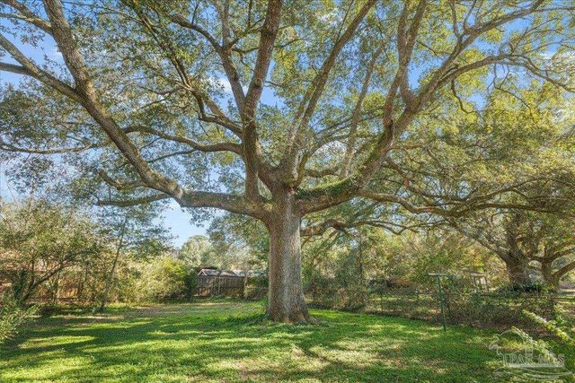 5704 Janet St, Milton, FL 32570