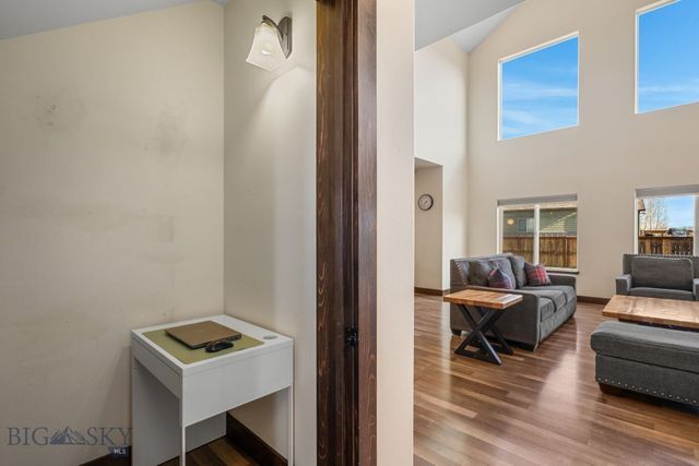 339 Heights Circle, Bozeman, MT 59718