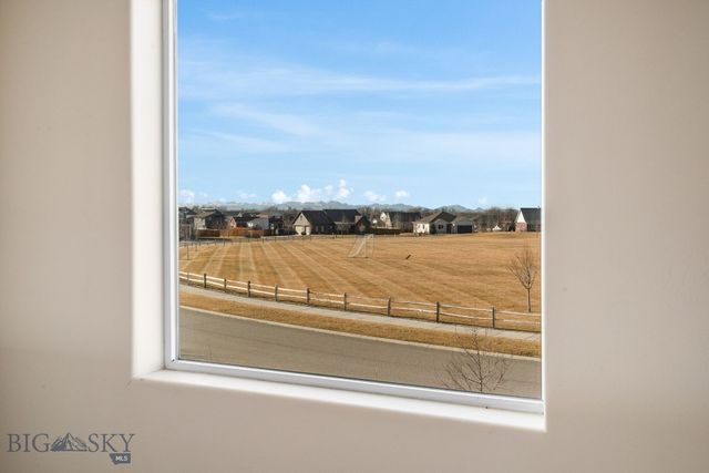 339 Heights Circle, Bozeman, MT 59718