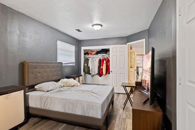 1813 Poppy Ln, Ceres, CA 95307