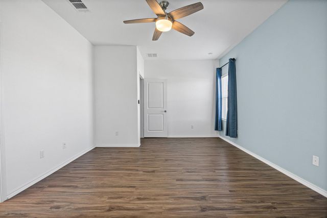 1609 Woolsey WAY, Leander, TX 78641