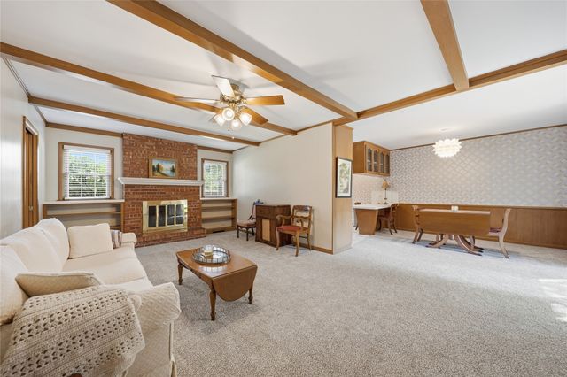 5205 S Birmingham Place, Tulsa, OK 74105