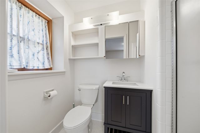 5205 S Birmingham Place, Tulsa, OK 74105