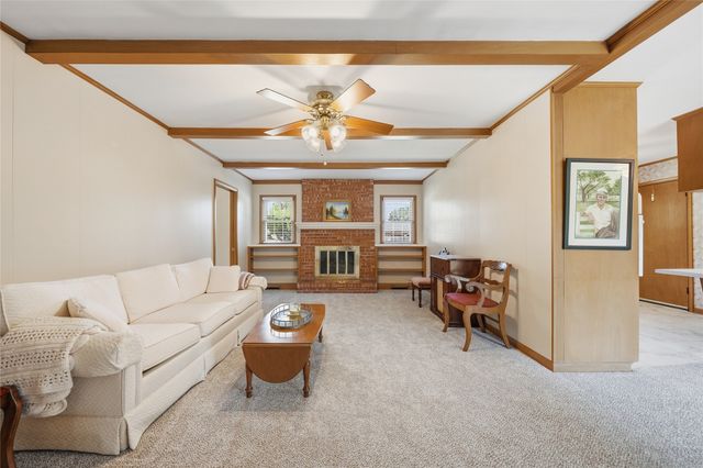 5205 S Birmingham Place, Tulsa, OK 74105