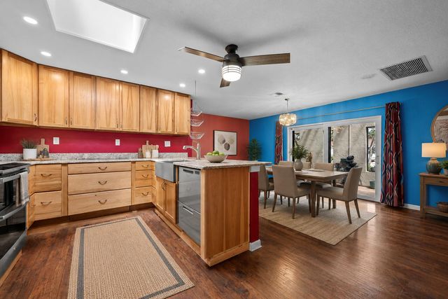 6774 Wheaton Lane, Lake Worth, FL 33467