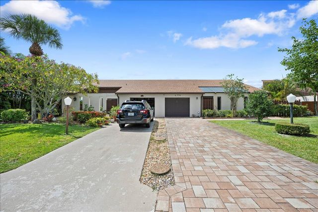 6774 Wheaton Lane, Lake Worth, FL 33467