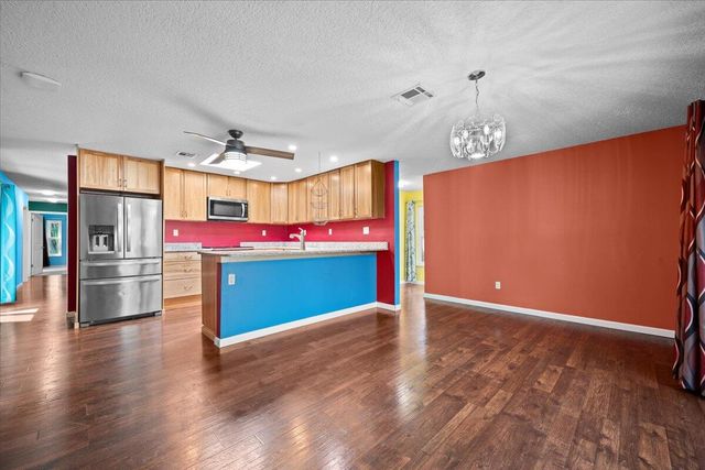 6774 Wheaton Lane, Lake Worth, FL 33467