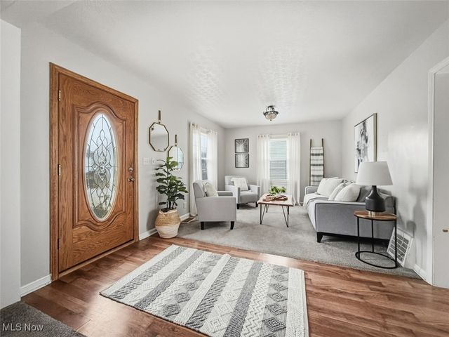 753 Packard Street NW, Warren, OH 44483