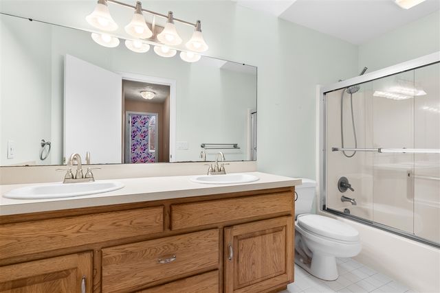 5363 Four Seasons Drive, Kalamazoo, MI 49009