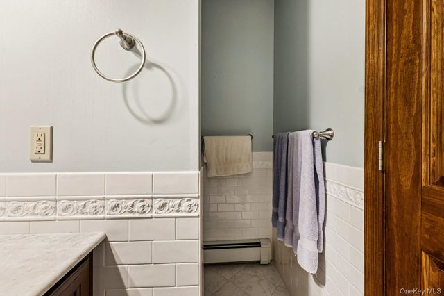 11 Lodge Lane, Belle Terre, NY 11777