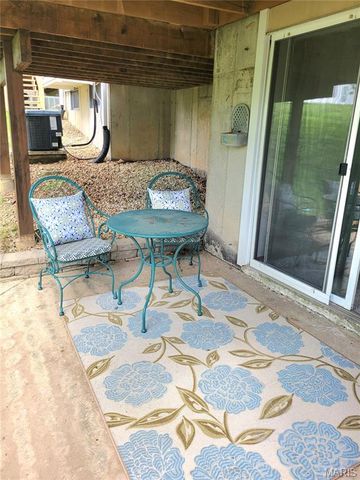 1003 Pocono Trail, Unincorporated, MO 63021