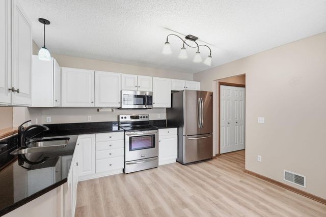 7966 Pinnacle Avenue NE, Otsego, MN 55330