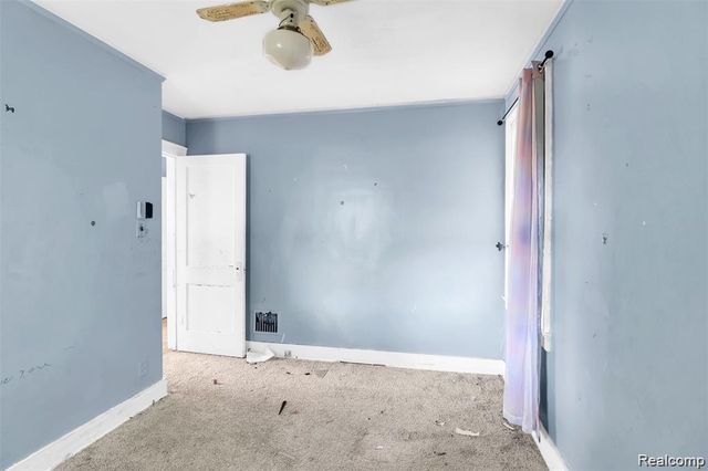 15354 Stansbury Street, Detroit, MI 48227