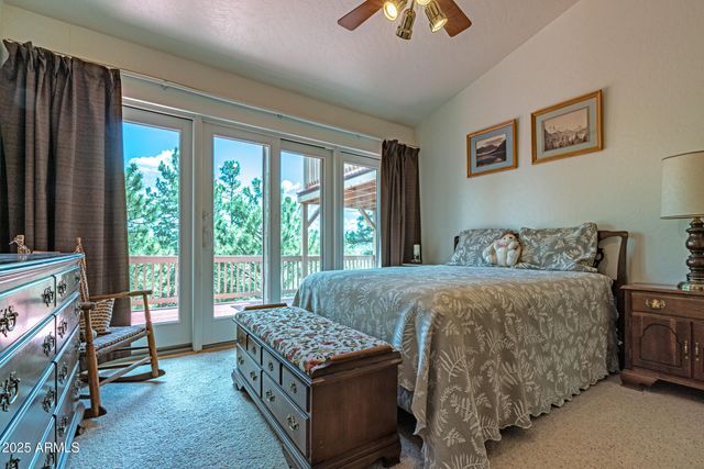 861 E Pine Oaks Drive, Show Low, AZ 85901