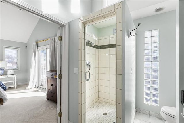 2719 W 51st Street, Westwood, KS 66205