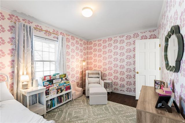 2719 W 51st Street, Westwood, KS 66205