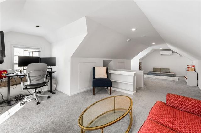 2719 W 51st Street, Westwood, KS 66205