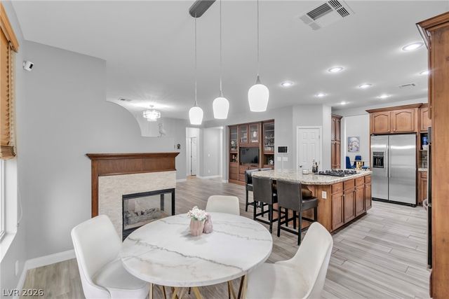 1000 Meadowleah Street, Las Vegas, NV 89145