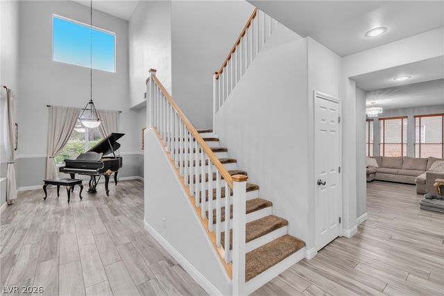 1000 Meadowleah Street, Las Vegas, NV 89145