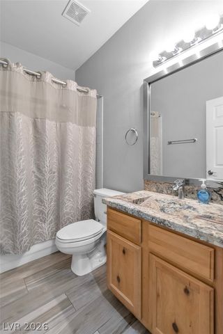 1000 Meadowleah Street, Las Vegas, NV 89145