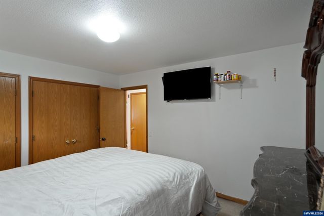 2573 Michael Dr NE, Salem, OR 97305