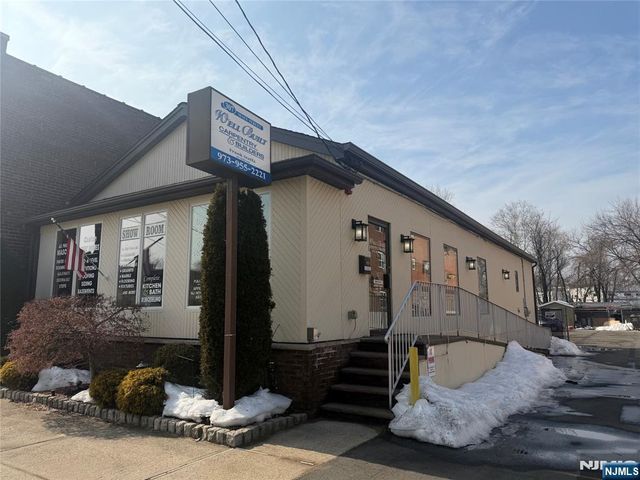 307 Main Street, Lodi, NJ 07644