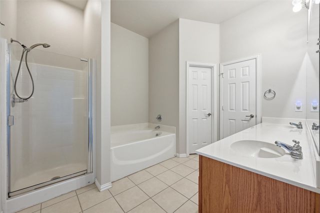 4416 Ridgeway Drive, Mansfield, TX 76063