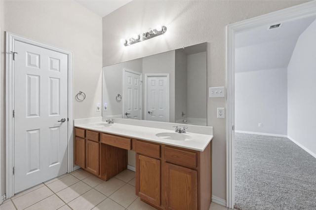 4416 Ridgeway Drive, Mansfield, TX 76063