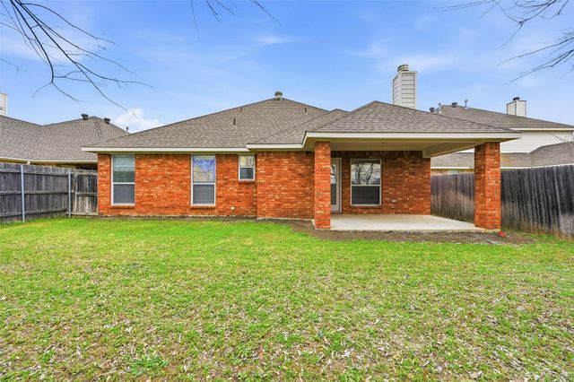 4416 Ridgeway Drive, Mansfield, TX 76063