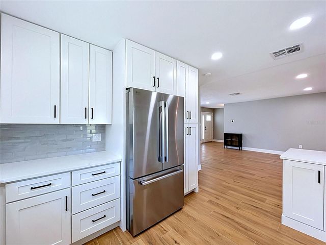 381 WESTWINDS DRIVE, Palm Harbor, FL 34683