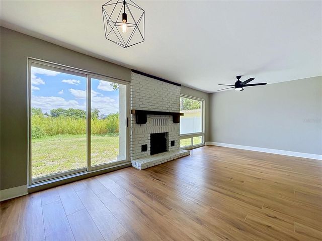 381 WESTWINDS DRIVE, Palm Harbor, FL 34683