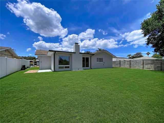 381 WESTWINDS DRIVE, Palm Harbor, FL 34683