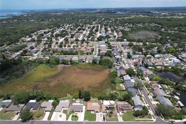 381 WESTWINDS DRIVE, Palm Harbor, FL 34683