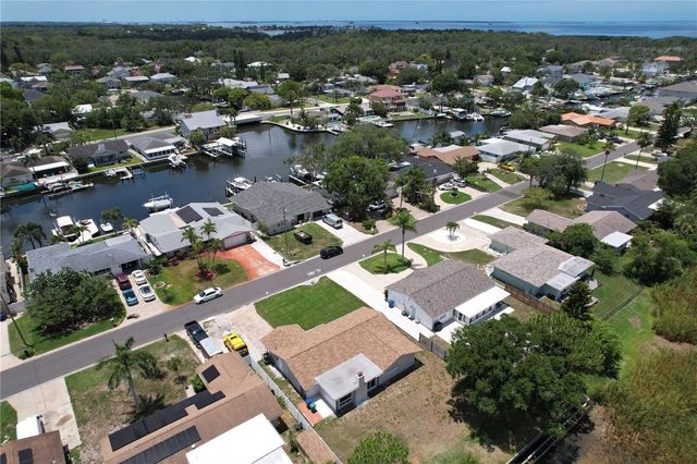 381 WESTWINDS DRIVE, Palm Harbor, FL 34683