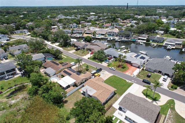 381 WESTWINDS DRIVE, Palm Harbor, FL 34683