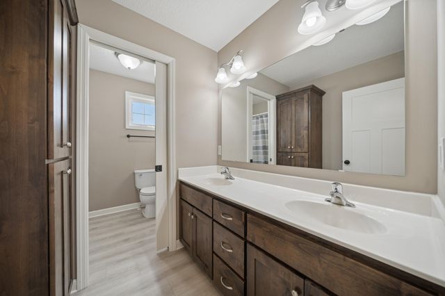 5484 Snell Court SE, Prior Lake, MN 55372